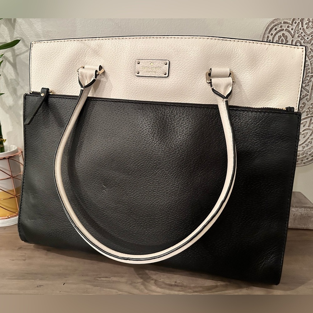 🖤 Kate Spade New York Large Tote – Black & White 🤍